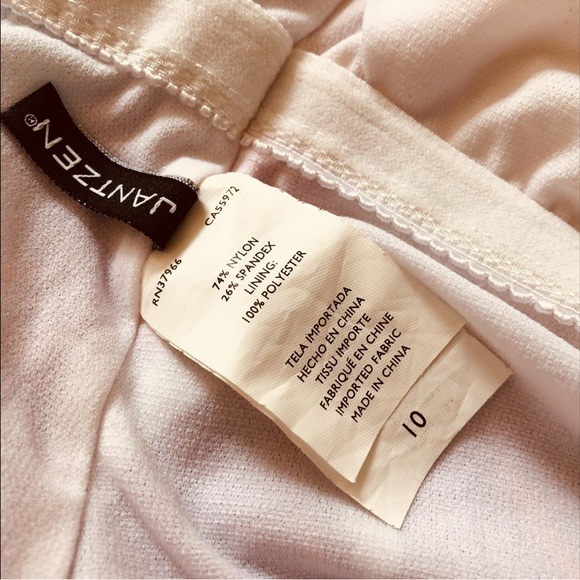 Jantzen Tankini Top Swimwear, Sz 10, Halter Style - Picture 5 of 7